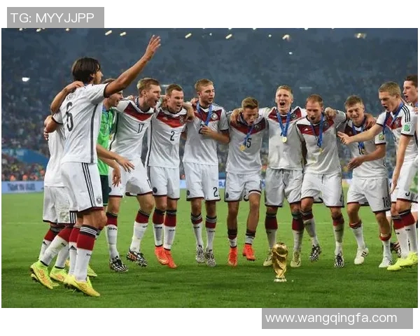 2018年各国足球明星风采大赏与精彩瞬间回顾