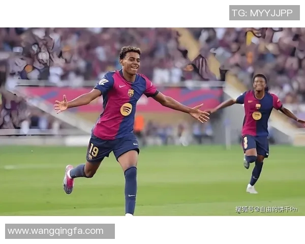 美国足球明星时尚穿搭大揭秘展现个性与风格的精彩瞬间