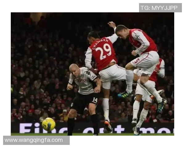 足球巨星挥别绿茵场的感人时刻与永恒回忆