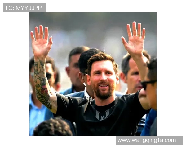 足球明星怒扔球迷手机引发热议网友纷纷评论事件背后的真相与影响 足球明星怒扔球迷手机引发热议网友纷纷评论事件背后的真相与影响