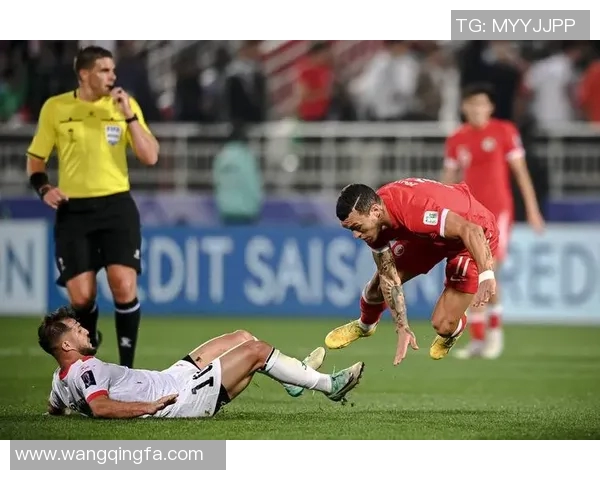 中国对阵巴勒斯坦足球比赛直播全程回顾与精彩瞬间分析 中国对阵巴勒斯坦足球比赛直播全程回顾与精彩瞬间分析